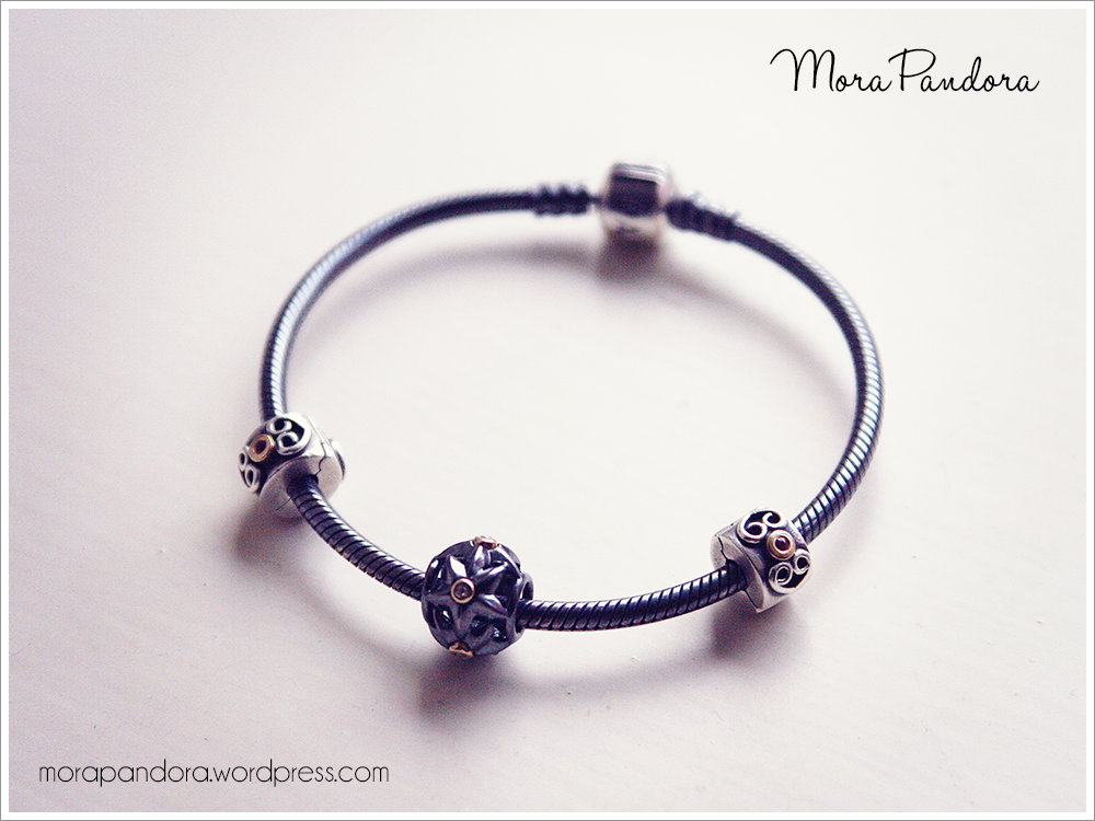 Review: Pandora Oxidised Silver Bracelet | Mora Pandora