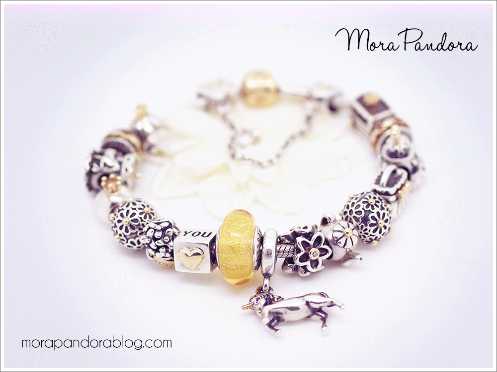 pandora mother's day 2016 heart & Crown