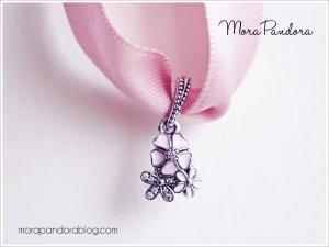 poetic blooms pandora charm