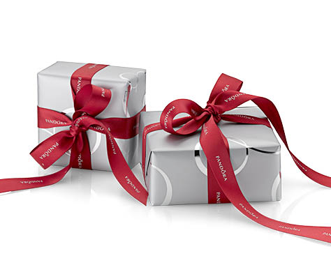 pandora holiday gift wrapping 2016