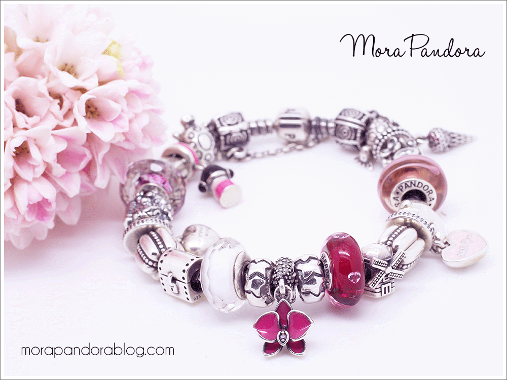 Pandora Valentine's 2017 Cerise Hearts murano