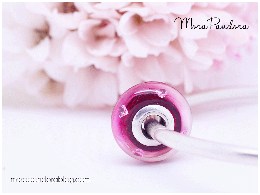 Pandora Valentine's 2017 Cerise Hearts murano