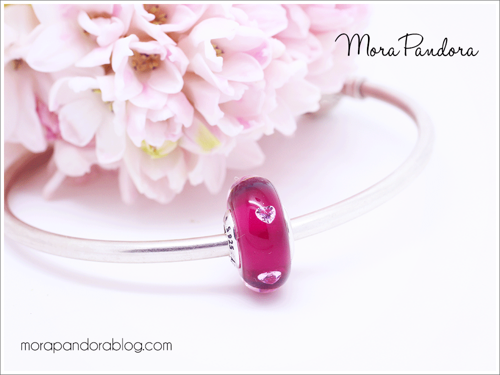 Pandora Valentine's 2017 Cerise Hearts murano