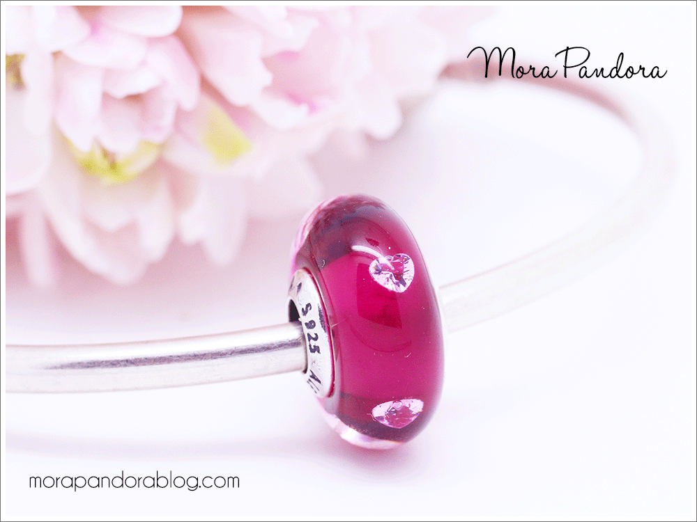 Pandora Valentine's 2017 Cerise Hearts murano