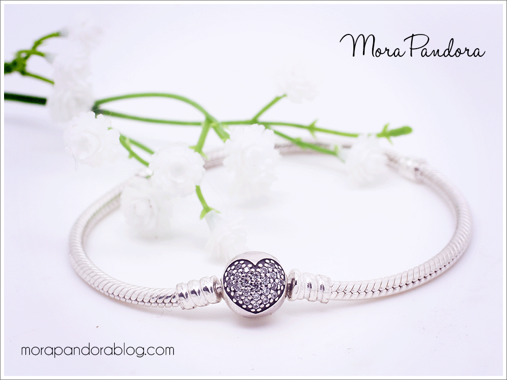 Pandora Sparkling Heart Bracelet Review