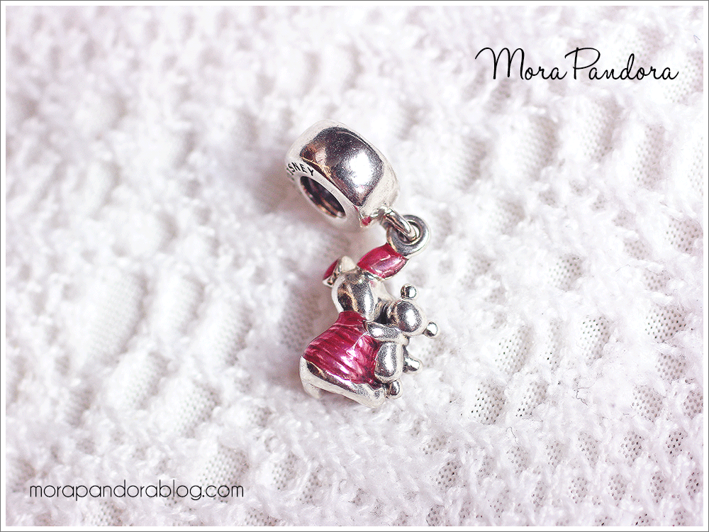 Pandora Disney Spring 2017 review Piglet, winnie the pooh