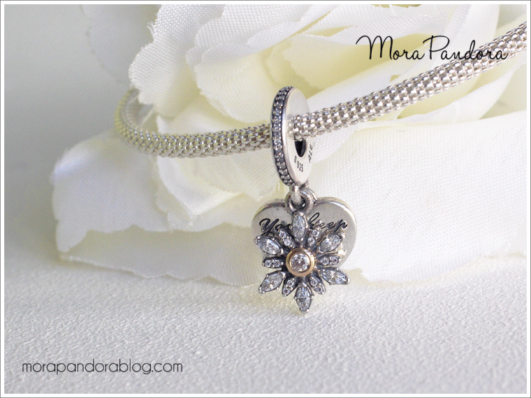 Review Pandora engraving from John Greed Mora Pandora